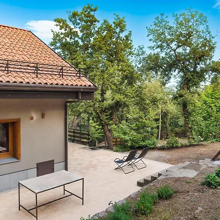 Gebel House *